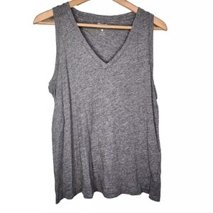 Madewell Sleeveless V-Neck Tee in Heather Gray Size S